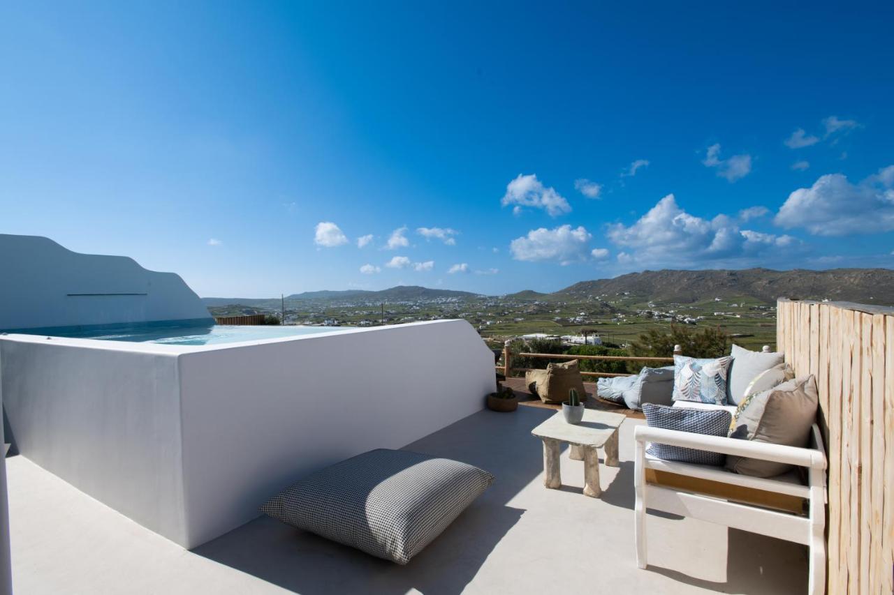 Mykonos Village *